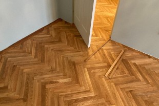 Parketta színezés